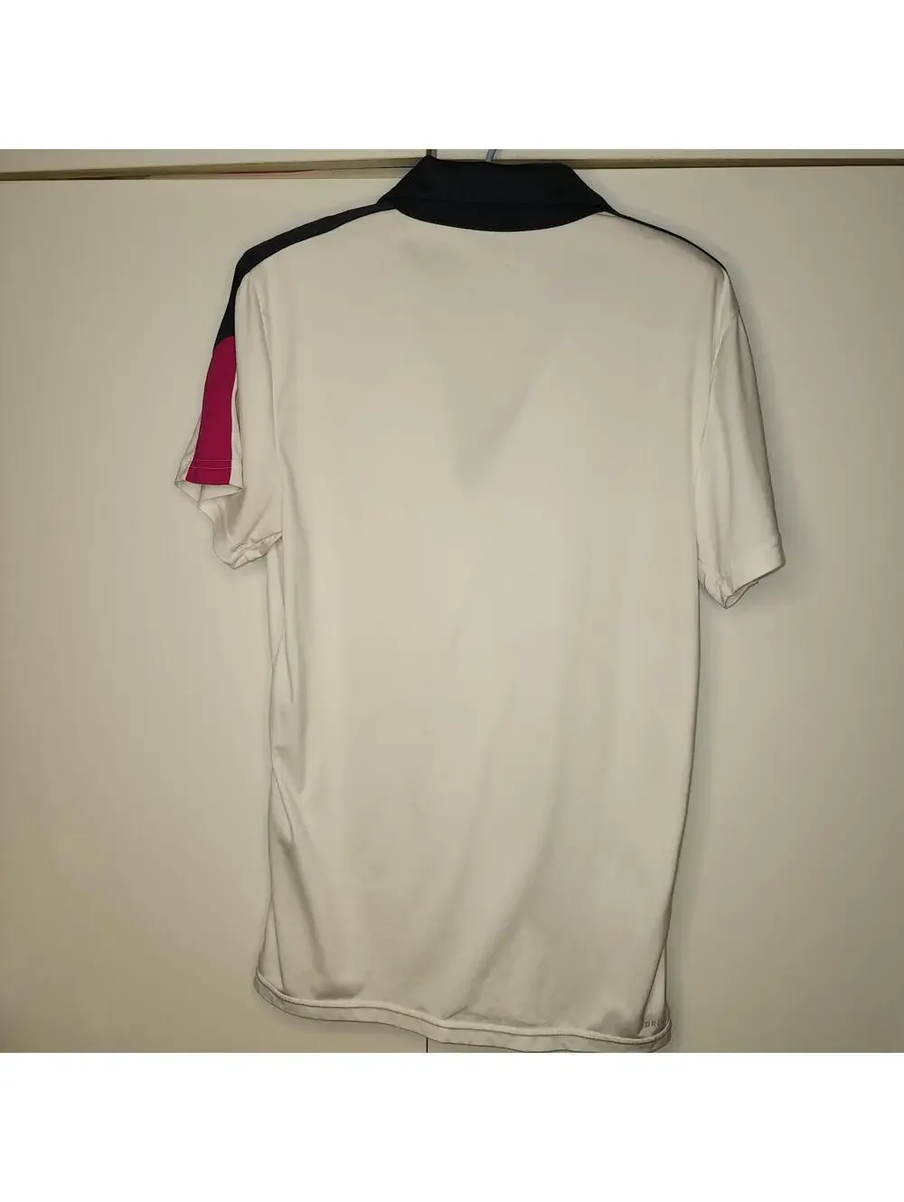 Nike Dri Fit womens Short Sleeve White Pink Shirt Size S Active Soft tennis golf